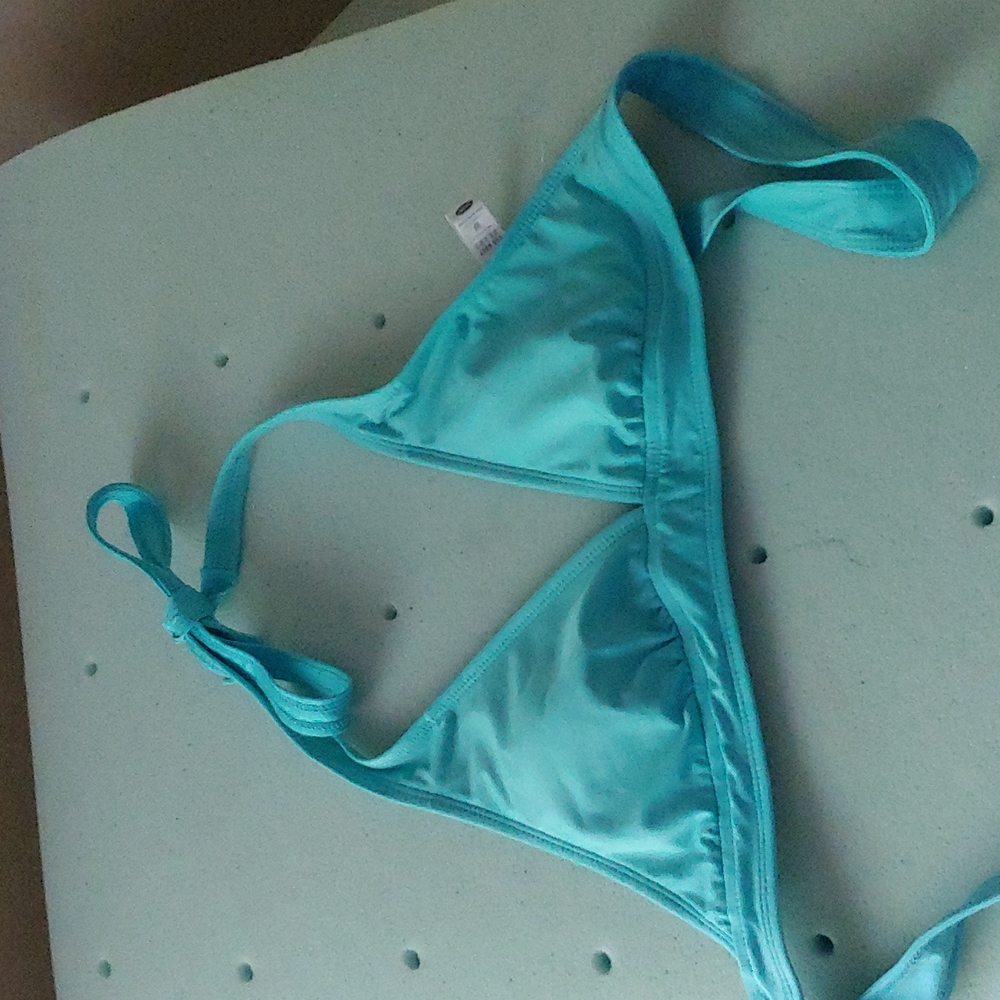 Old Navy bathing suit top